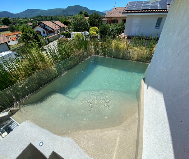 Realizzazione piscine per giardini a Torino
